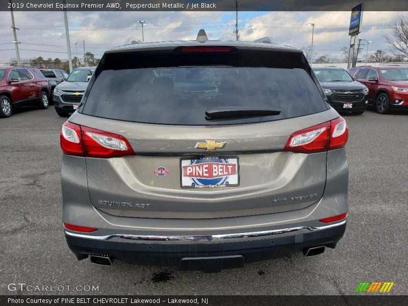 Pepperdust Metallic / Jet Black 2019 Chevrolet Equinox Premier AWD