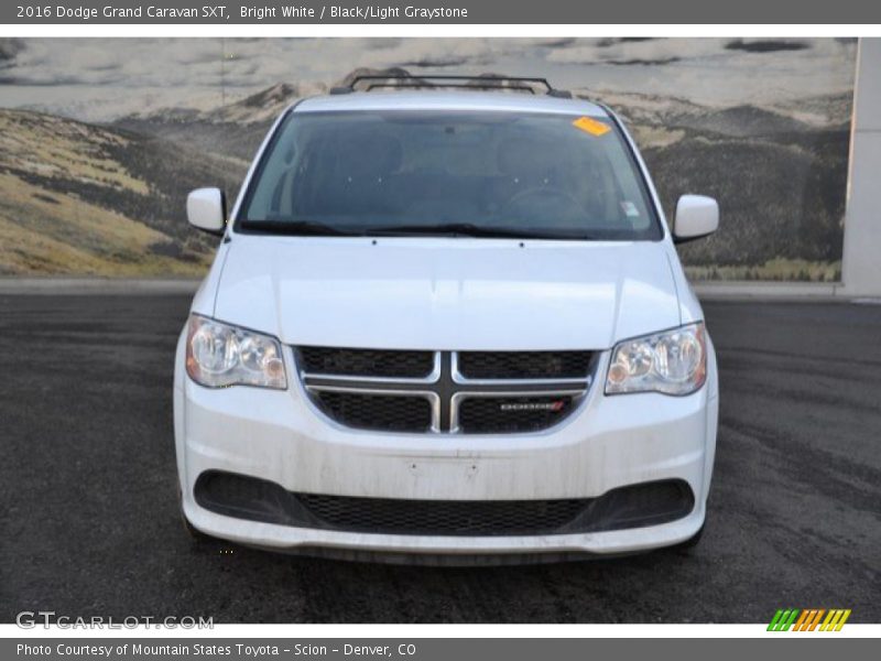 Bright White / Black/Light Graystone 2016 Dodge Grand Caravan SXT
