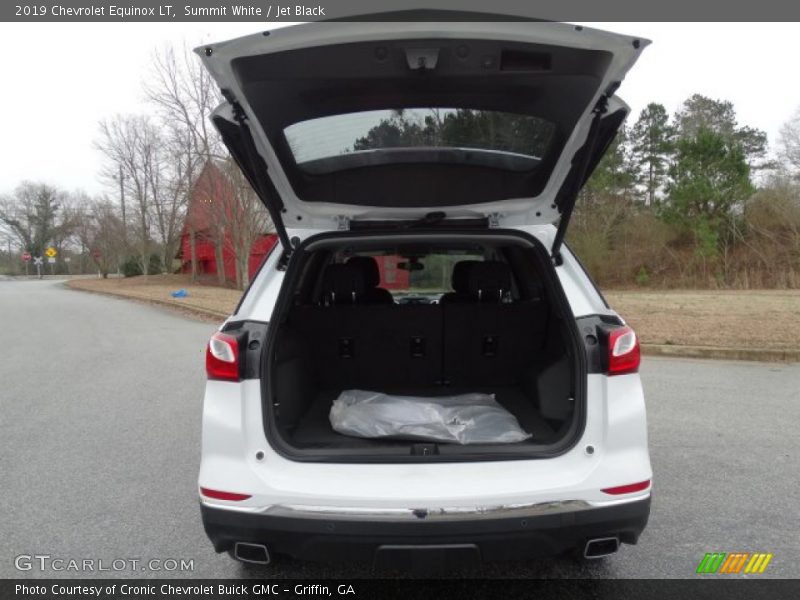 Summit White / Jet Black 2019 Chevrolet Equinox LT