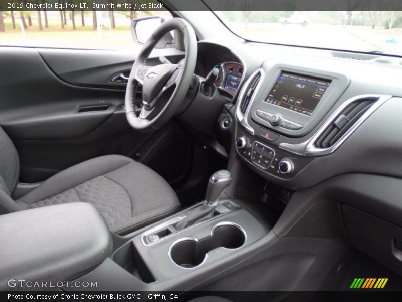 Summit White / Jet Black 2019 Chevrolet Equinox LT