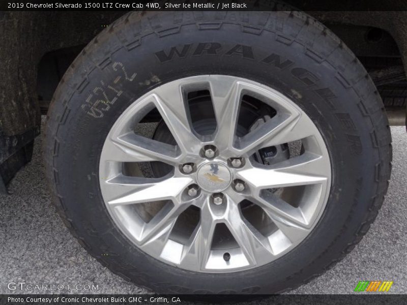 Silver Ice Metallic / Jet Black 2019 Chevrolet Silverado 1500 LTZ Crew Cab 4WD