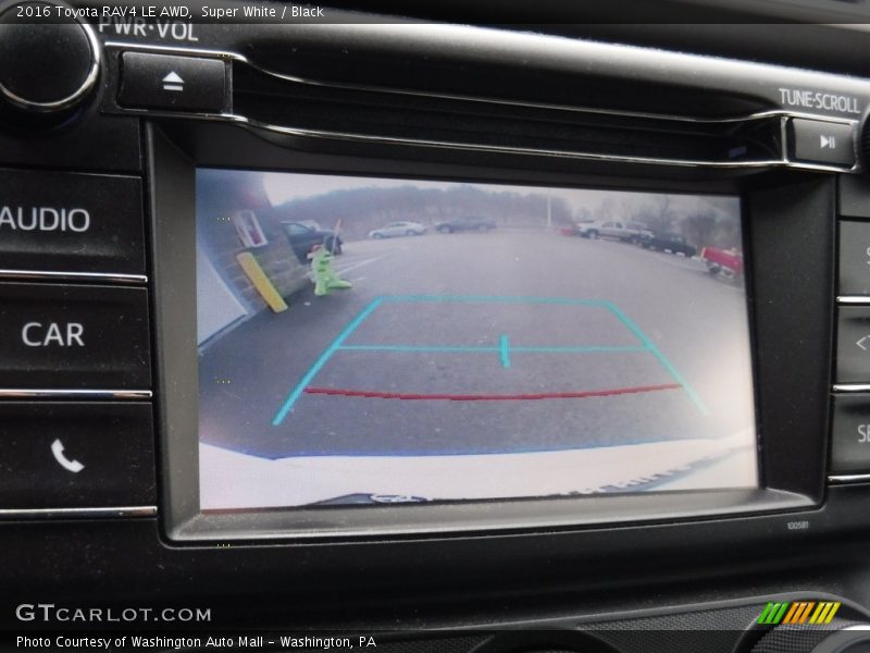 Super White / Black 2016 Toyota RAV4 LE AWD