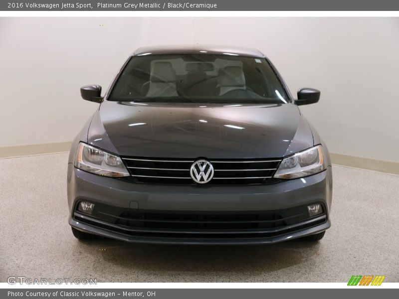 Platinum Grey Metallic / Black/Ceramique 2016 Volkswagen Jetta Sport