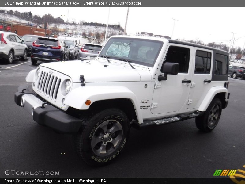 Bright White / Black/Dark Saddle 2017 Jeep Wrangler Unlimited Sahara 4x4