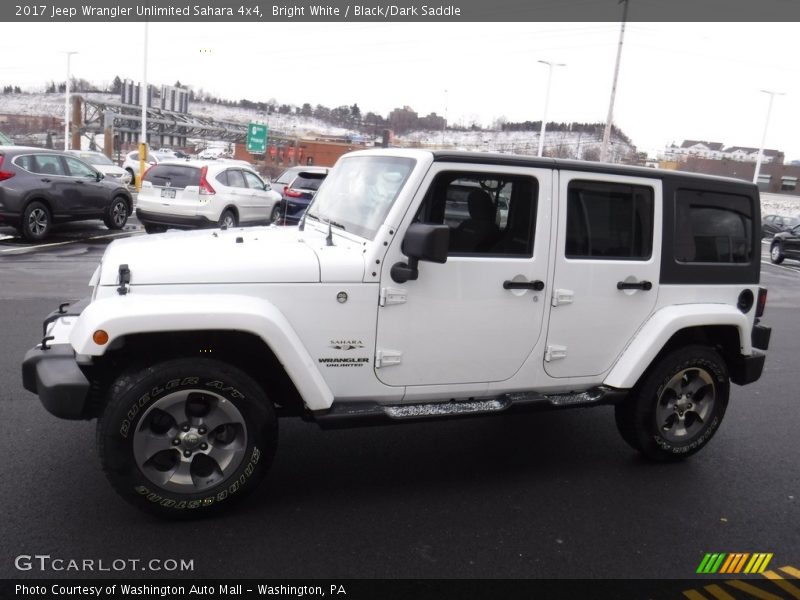 Bright White / Black/Dark Saddle 2017 Jeep Wrangler Unlimited Sahara 4x4