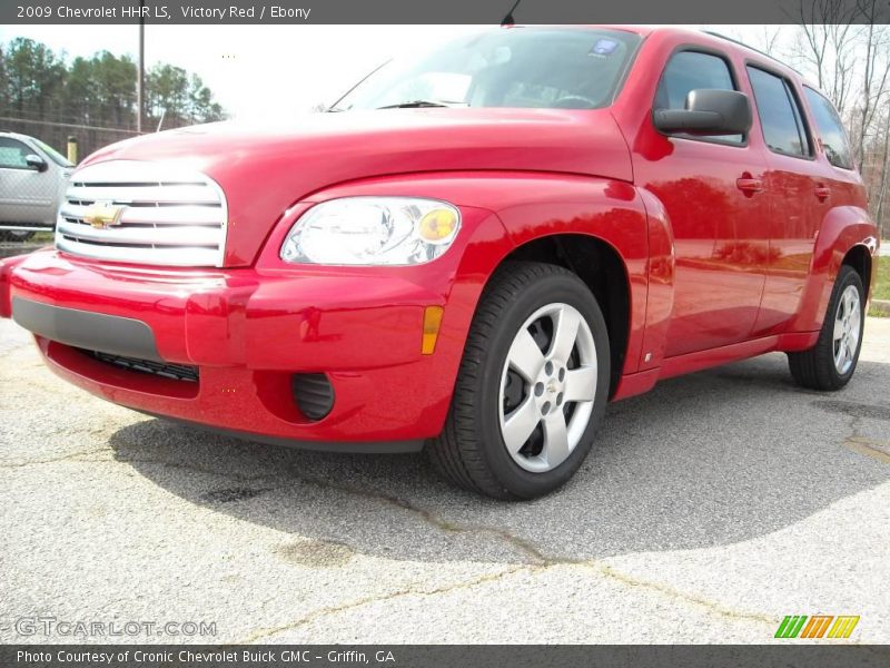 Victory Red / Ebony 2009 Chevrolet HHR LS
