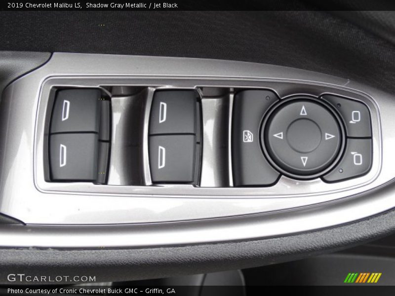 Controls of 2019 Malibu LS