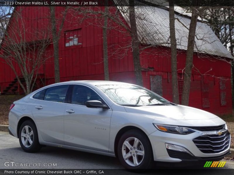 Silver Ice Metallic / Jet Black 2019 Chevrolet Malibu LS