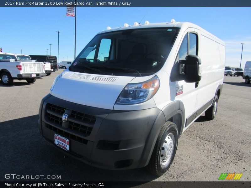 Bright White / Gray 2017 Ram ProMaster 1500 Low Roof Cargo Van