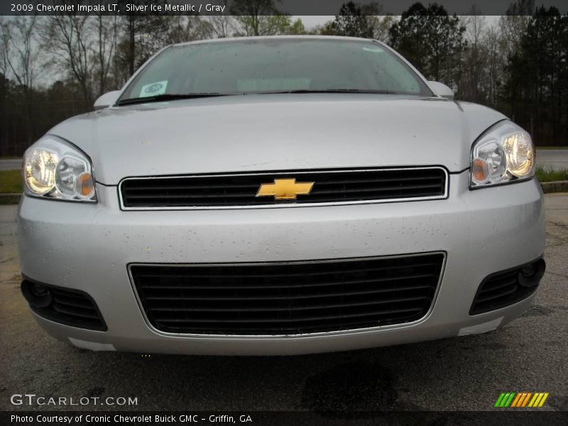 Silver Ice Metallic / Gray 2009 Chevrolet Impala LT