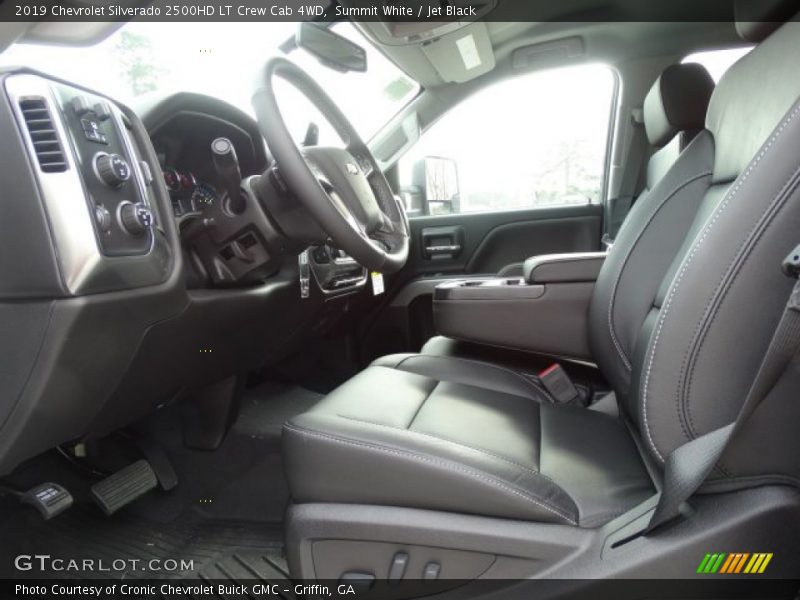Summit White / Jet Black 2019 Chevrolet Silverado 2500HD LT Crew Cab 4WD