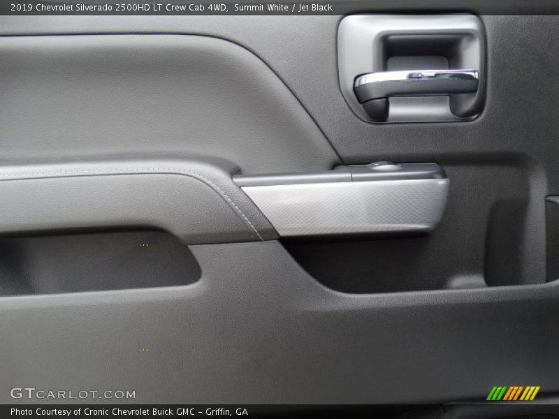 Summit White / Jet Black 2019 Chevrolet Silverado 2500HD LT Crew Cab 4WD