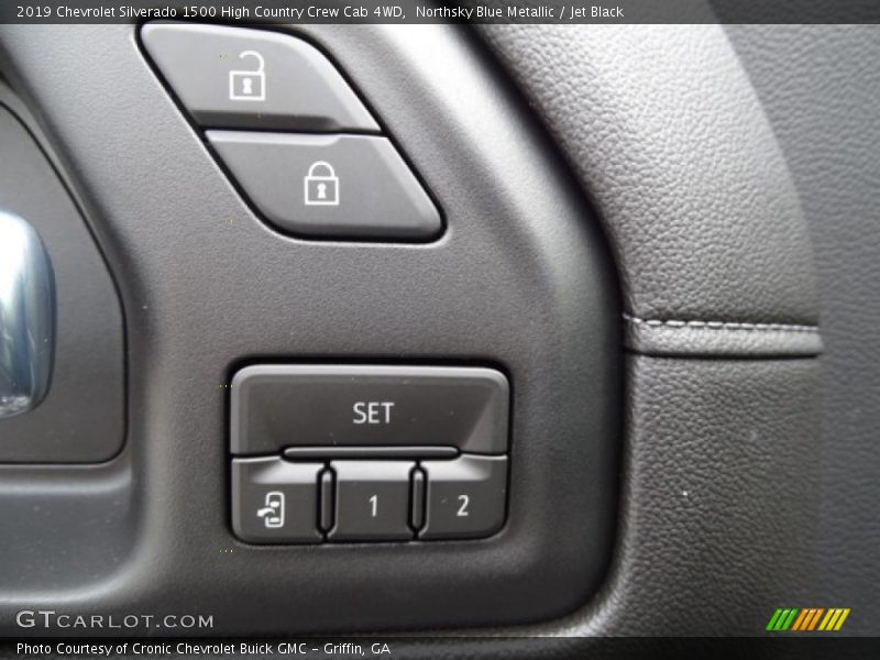 Controls of 2019 Silverado 1500 High Country Crew Cab 4WD