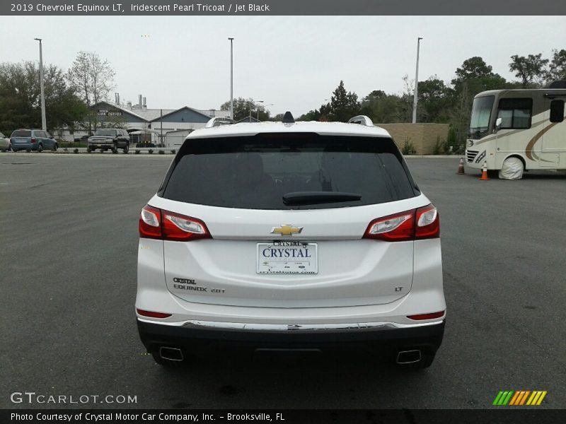 Iridescent Pearl Tricoat / Jet Black 2019 Chevrolet Equinox LT