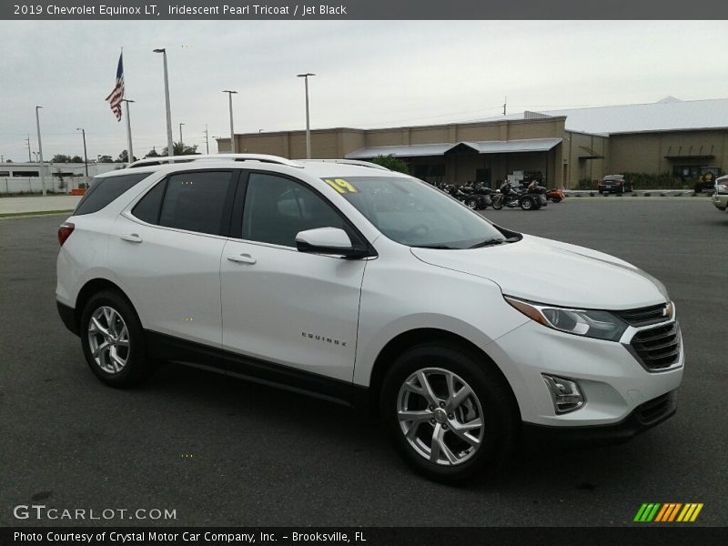 Iridescent Pearl Tricoat / Jet Black 2019 Chevrolet Equinox LT