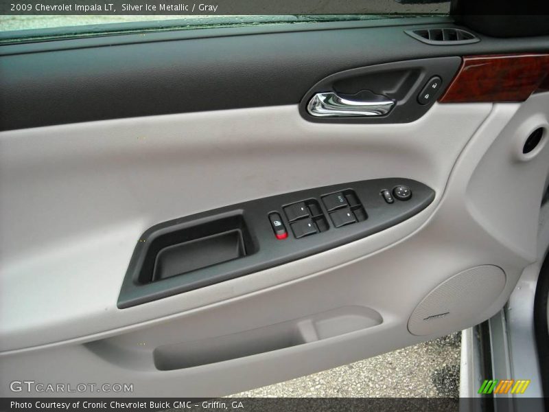 Silver Ice Metallic / Gray 2009 Chevrolet Impala LT
