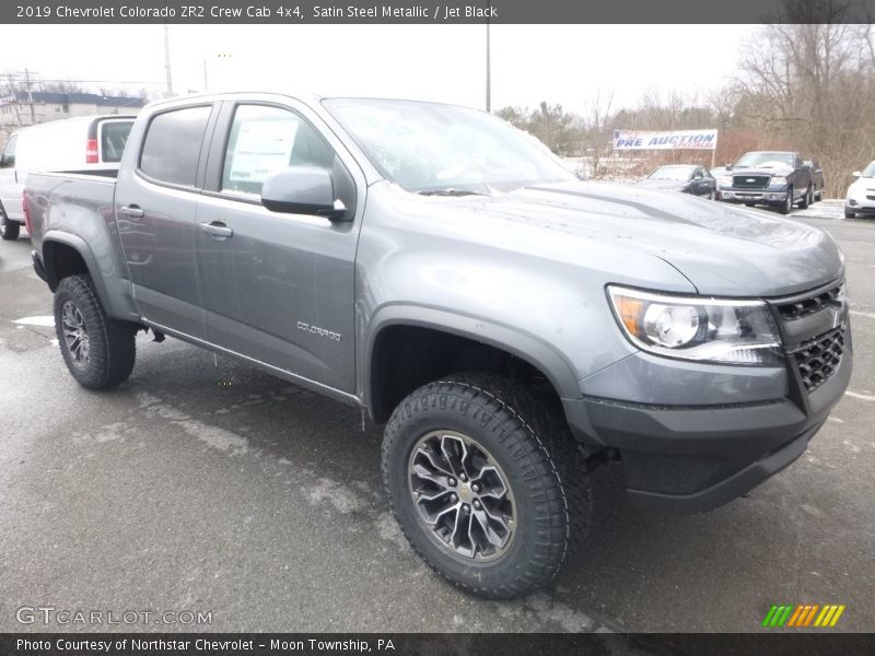 Front 3/4 View of 2019 Colorado ZR2 Crew Cab 4x4