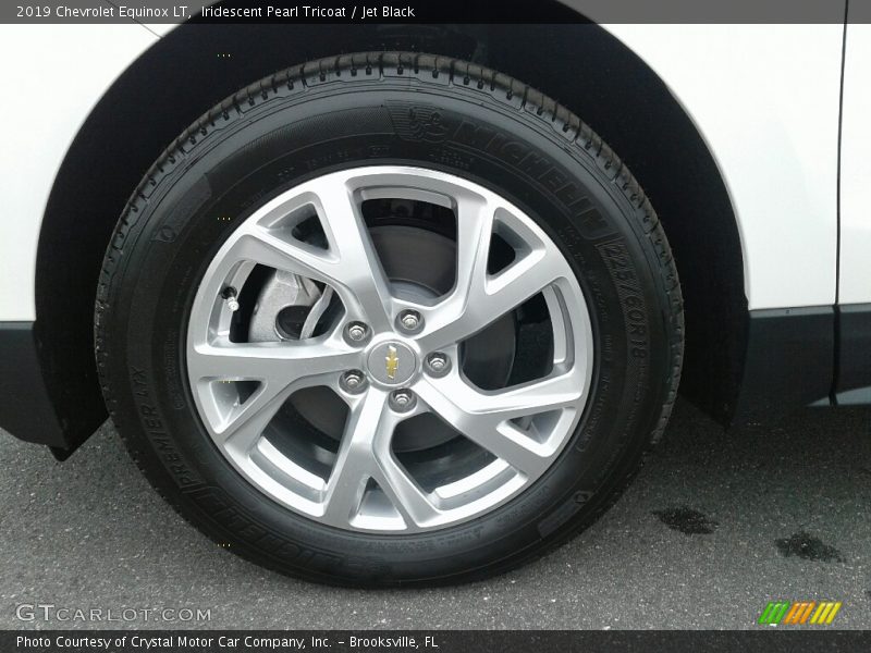 Iridescent Pearl Tricoat / Jet Black 2019 Chevrolet Equinox LT