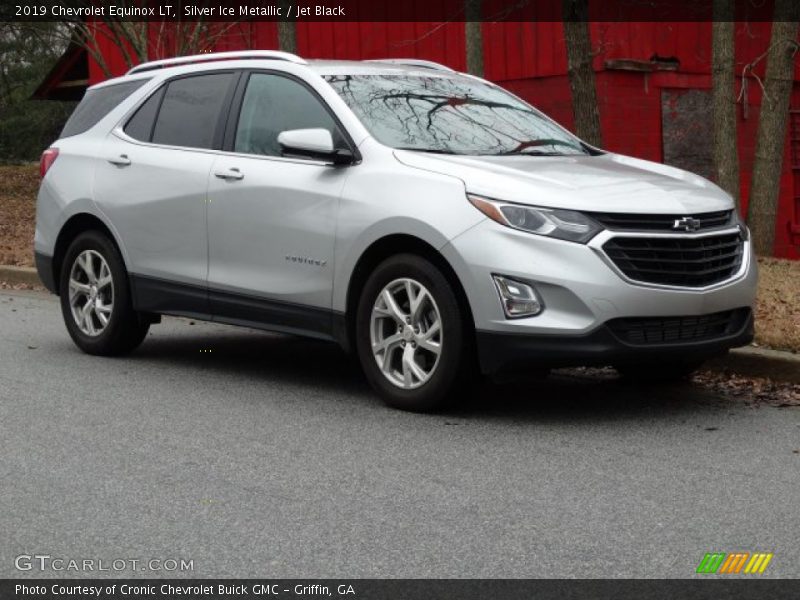 Silver Ice Metallic / Jet Black 2019 Chevrolet Equinox LT