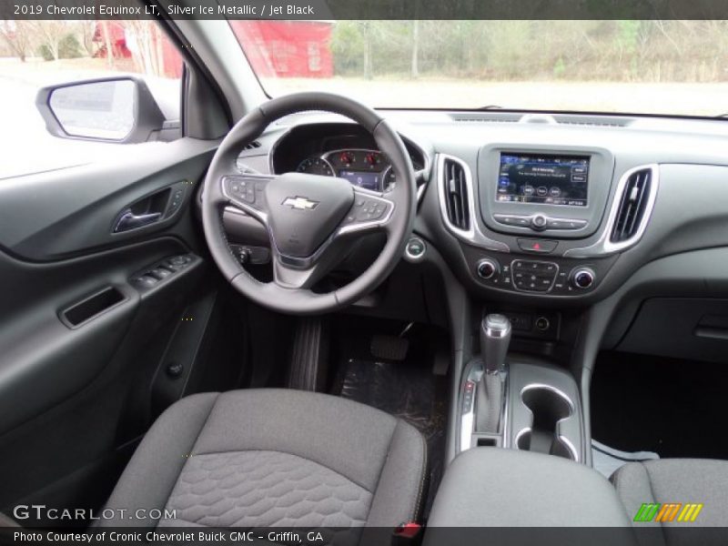 Silver Ice Metallic / Jet Black 2019 Chevrolet Equinox LT