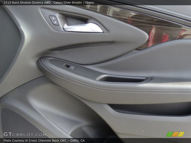 Galaxy Silver Metallic / Ebony 2019 Buick Envision Essence AWD