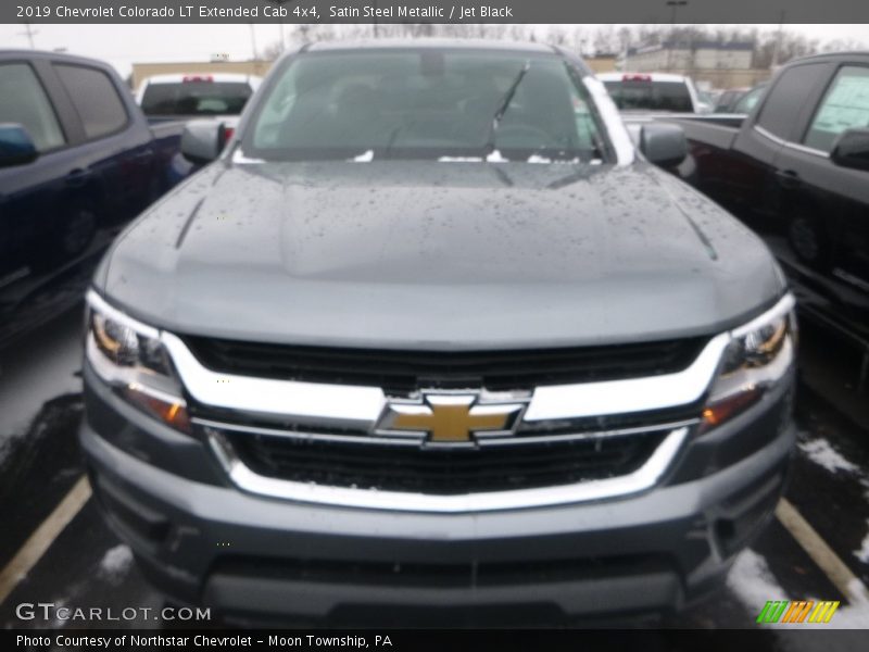 Satin Steel Metallic / Jet Black 2019 Chevrolet Colorado LT Extended Cab 4x4