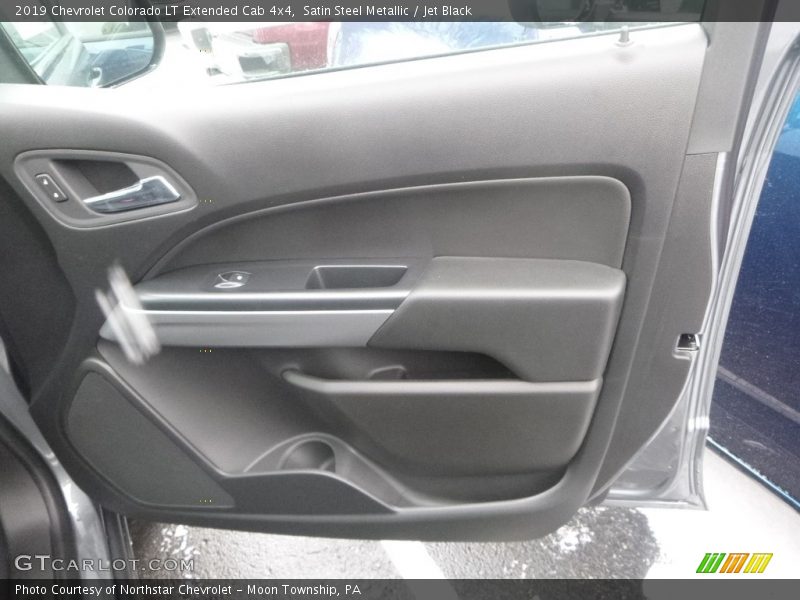 Satin Steel Metallic / Jet Black 2019 Chevrolet Colorado LT Extended Cab 4x4