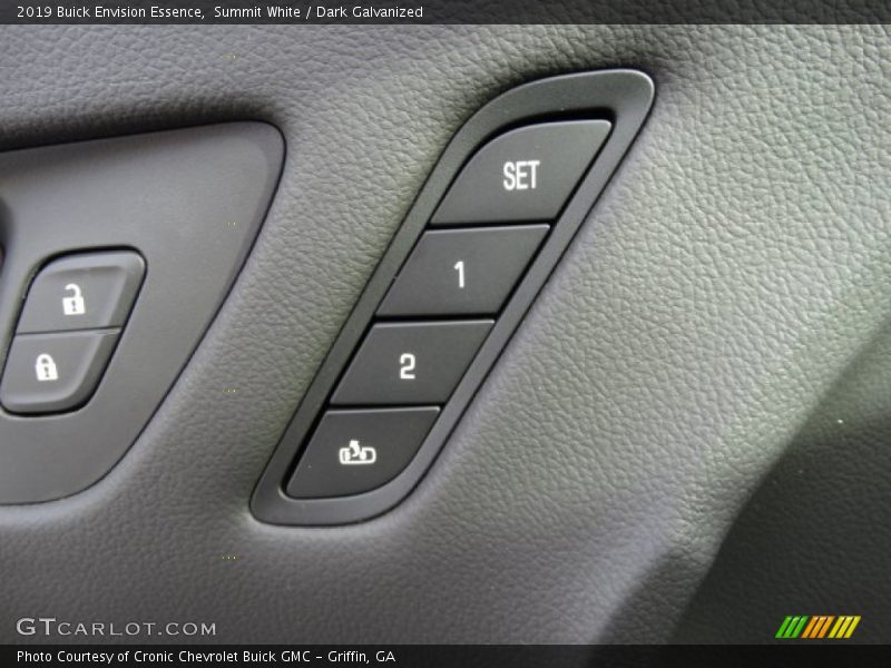 Summit White / Dark Galvanized 2019 Buick Envision Essence