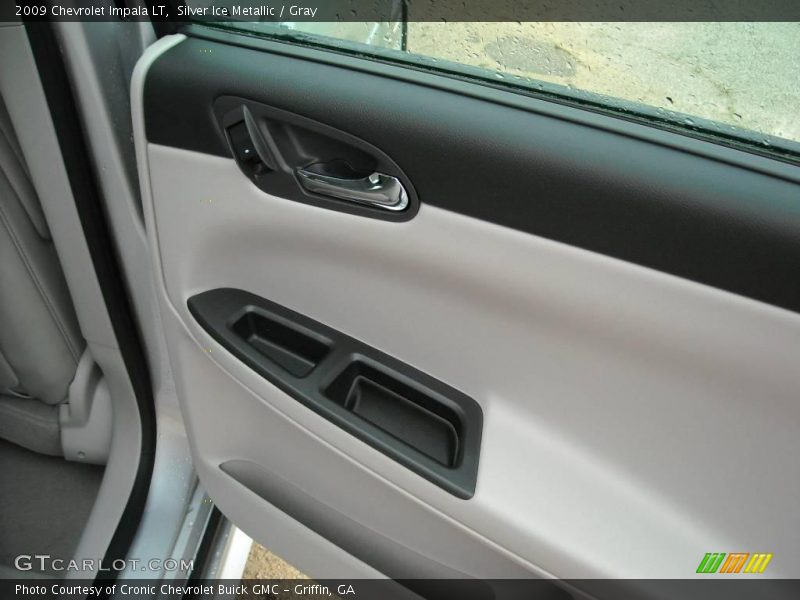 Silver Ice Metallic / Gray 2009 Chevrolet Impala LT