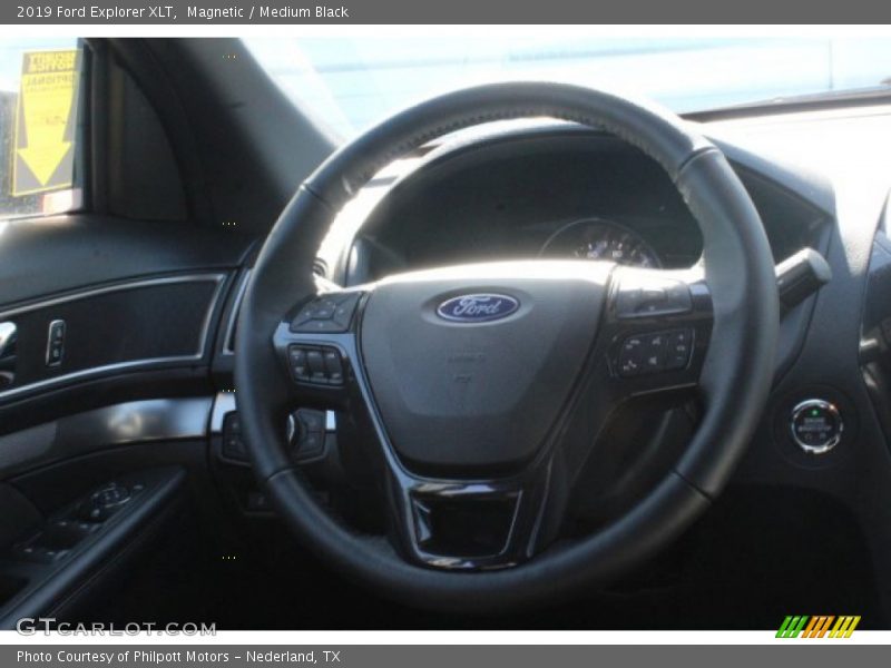Magnetic / Medium Black 2019 Ford Explorer XLT