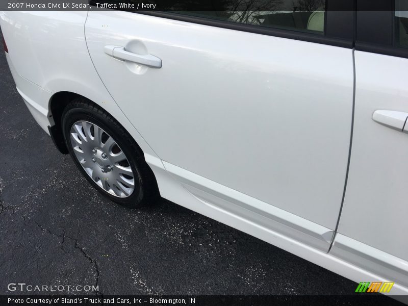Taffeta White / Ivory 2007 Honda Civic LX Sedan