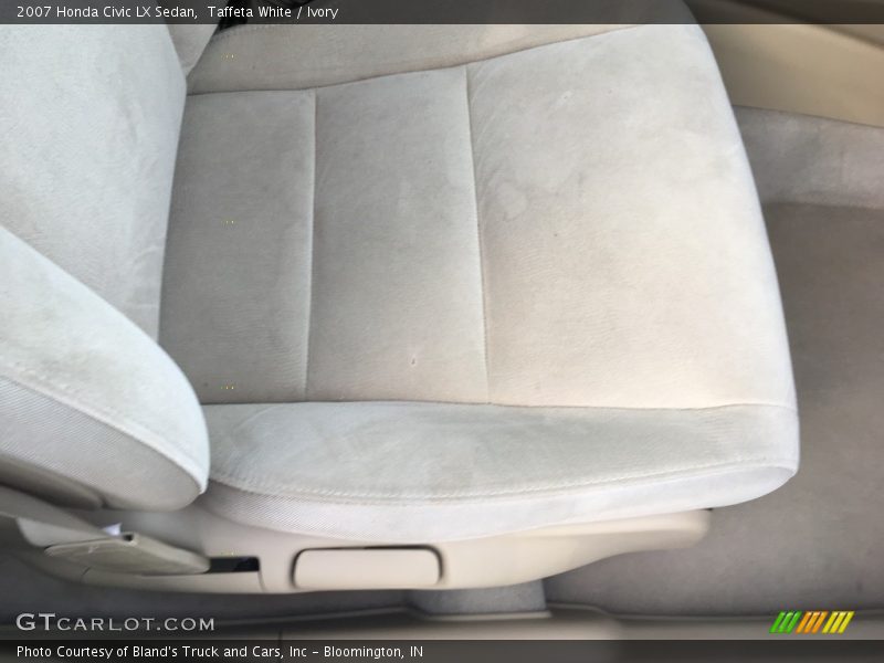 Taffeta White / Ivory 2007 Honda Civic LX Sedan