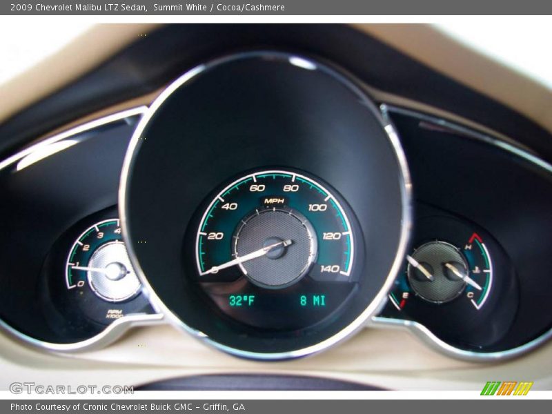 Summit White / Cocoa/Cashmere 2009 Chevrolet Malibu LTZ Sedan