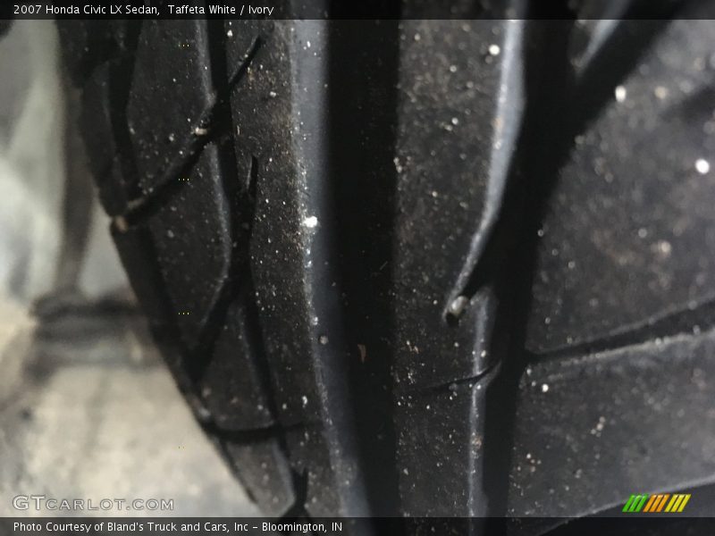 Taffeta White / Ivory 2007 Honda Civic LX Sedan