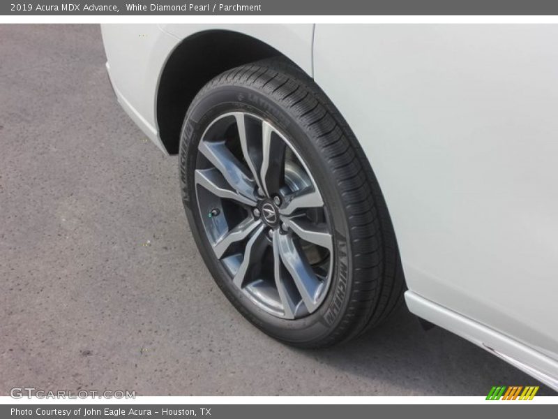 White Diamond Pearl / Parchment 2019 Acura MDX Advance