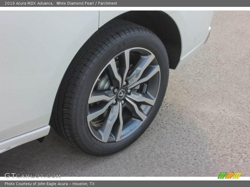White Diamond Pearl / Parchment 2019 Acura MDX Advance