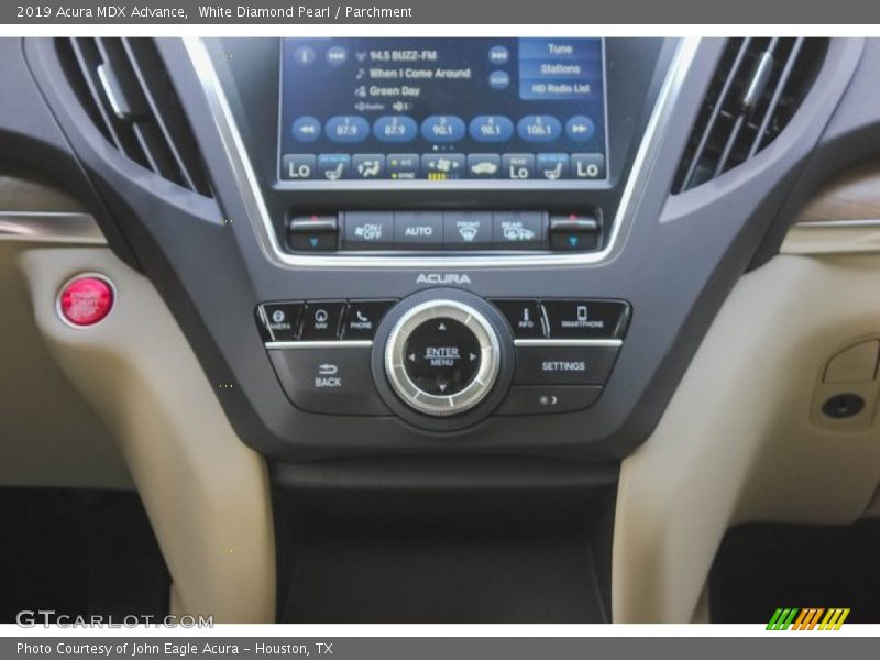 White Diamond Pearl / Parchment 2019 Acura MDX Advance