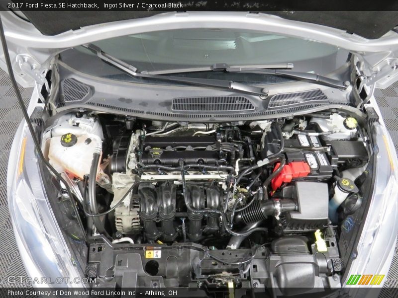 Ingot Silver / Charcoal Black 2017 Ford Fiesta SE Hatchback