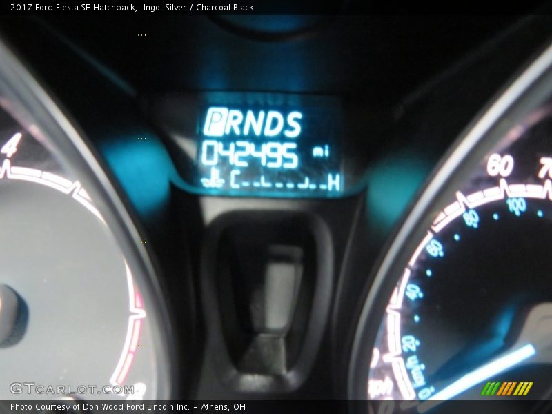 Ingot Silver / Charcoal Black 2017 Ford Fiesta SE Hatchback