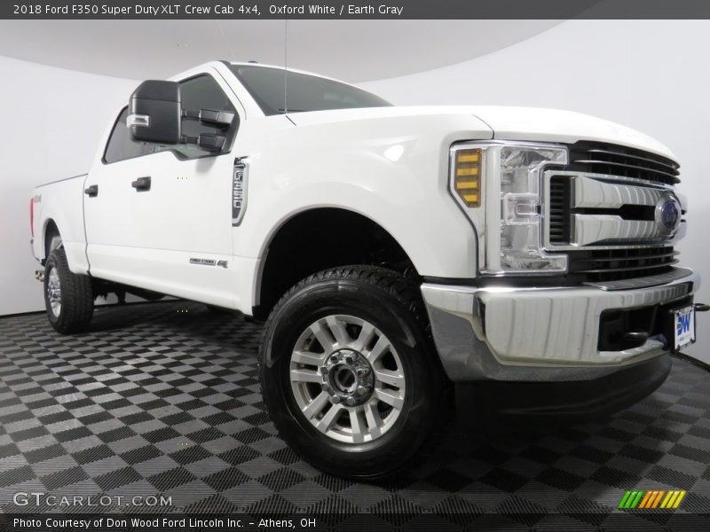 Oxford White / Earth Gray 2018 Ford F350 Super Duty XLT Crew Cab 4x4