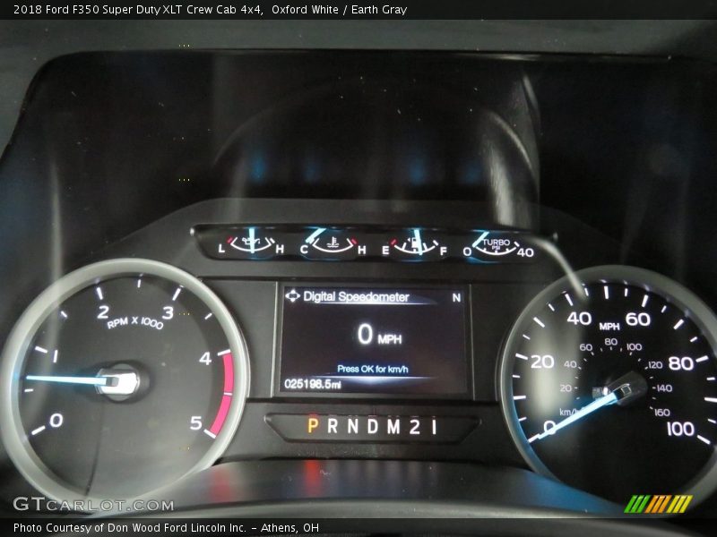 Oxford White / Earth Gray 2018 Ford F350 Super Duty XLT Crew Cab 4x4