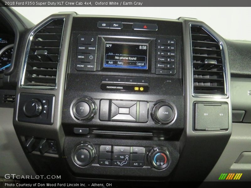 Oxford White / Earth Gray 2018 Ford F350 Super Duty XLT Crew Cab 4x4