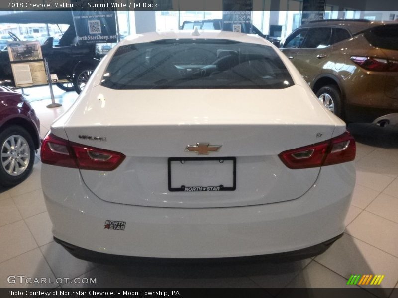 Summit White / Jet Black 2018 Chevrolet Malibu LT