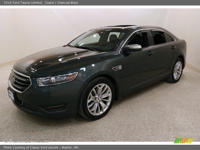 Guard / Charcoal Black 2016 Ford Taurus Limited