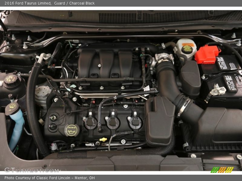 Guard / Charcoal Black 2016 Ford Taurus Limited