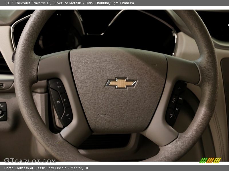 Silver Ice Metallic / Dark Titanium/Light Titanium 2017 Chevrolet Traverse LS