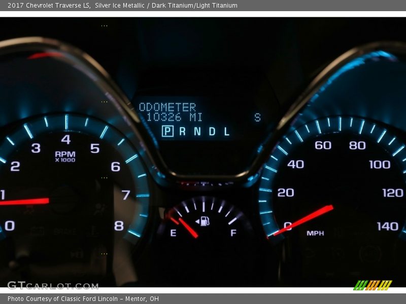 Silver Ice Metallic / Dark Titanium/Light Titanium 2017 Chevrolet Traverse LS