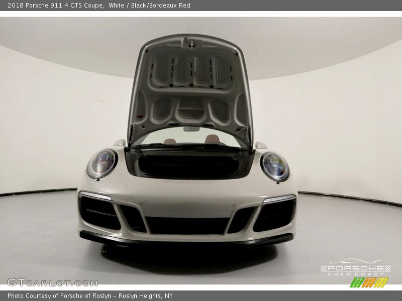 White / Black/Bordeaux Red 2018 Porsche 911 4 GTS Coupe