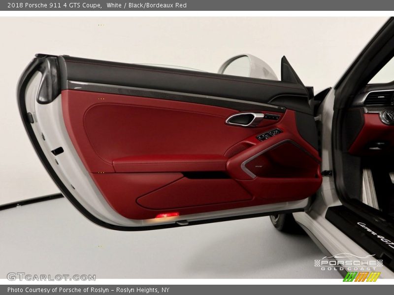 White / Black/Bordeaux Red 2018 Porsche 911 4 GTS Coupe
