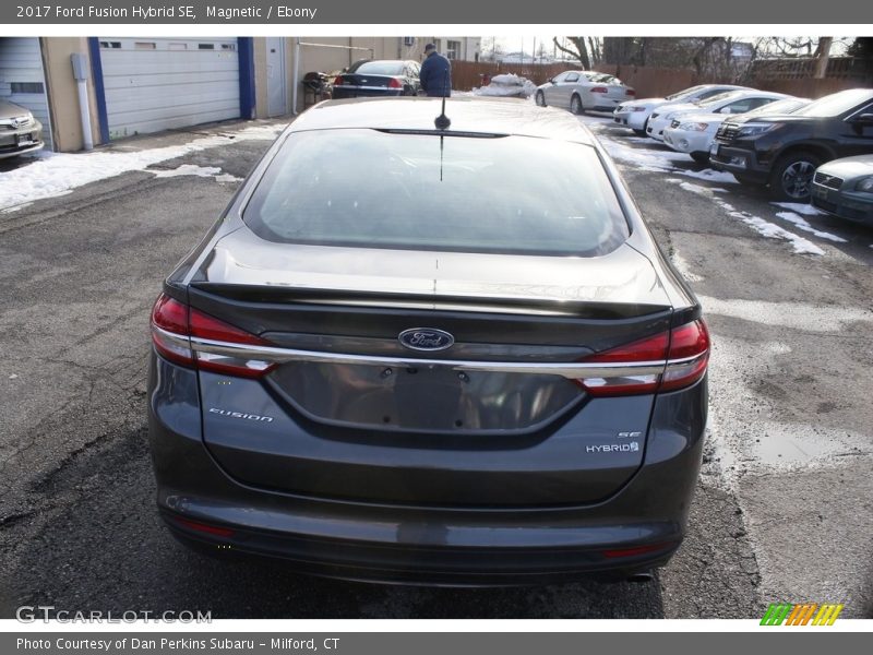 Magnetic / Ebony 2017 Ford Fusion Hybrid SE